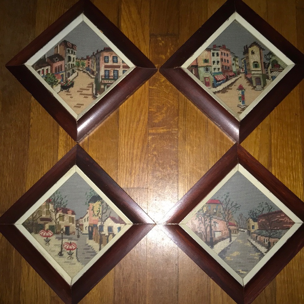 🚪VINTAGE FRAMED NEEDLEPOINT 🚪